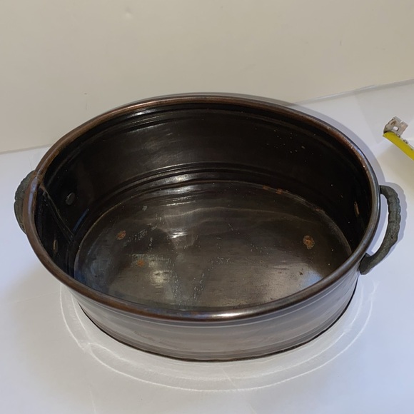 Metallic mercury glass crackle decorative plate and burnished brass planter - Picture 7 of 11